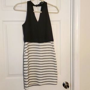 34"long Sexy Mini! With Pockets!